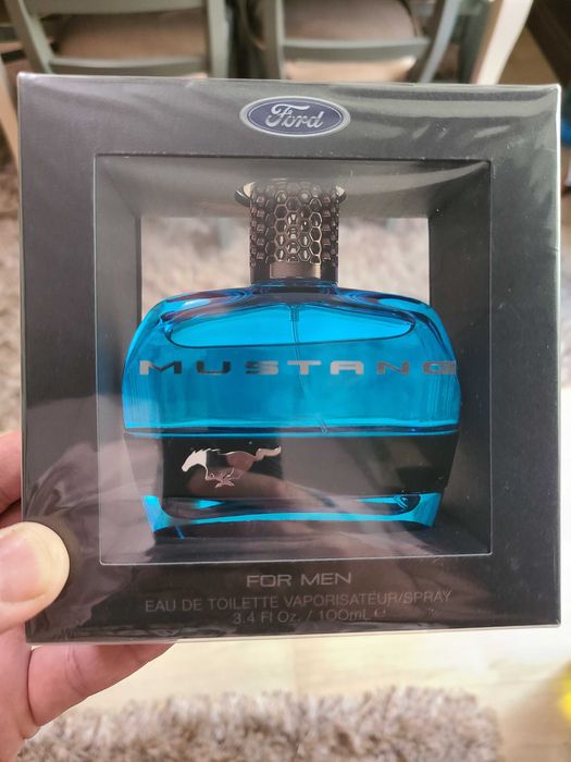 Ford Mustang GT оригинален парфюм, комплект с афтершейв и гел за миене