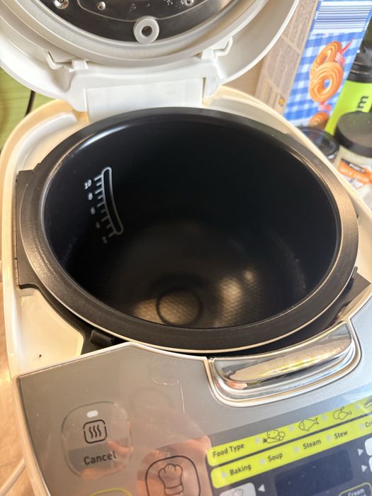 Vand aparat multifunctional Multicooker