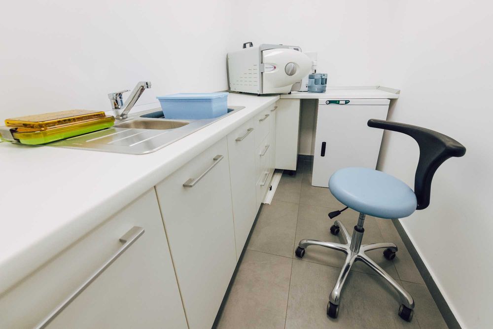 Vând Afacere - Cabinet Stomatologic în clinică funcțională, cu radiologie – Bacău, zona Centrală