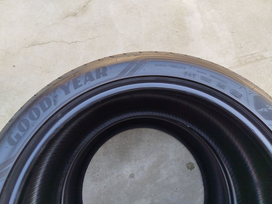 245 45 R19 Shina Good Year 2 dona