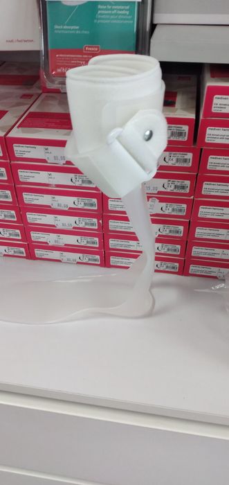 Стабилизираща шина за глезен и ортеза