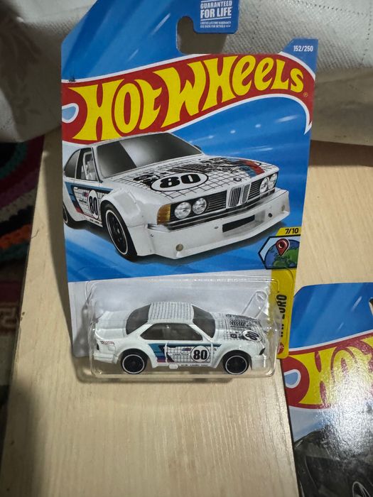 Hotwheels машинки