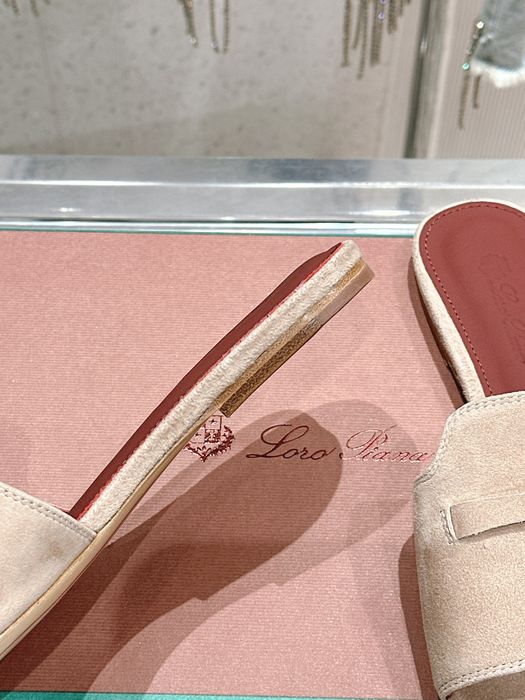 Papuci slapi Loro Piana marimi 35-40, tip Premium