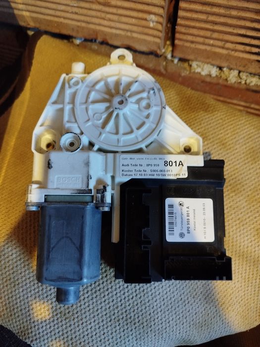 Машинка за прозорци за Audi A3 8P