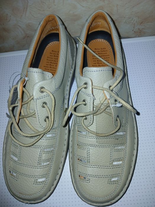 Продам мужские туфли