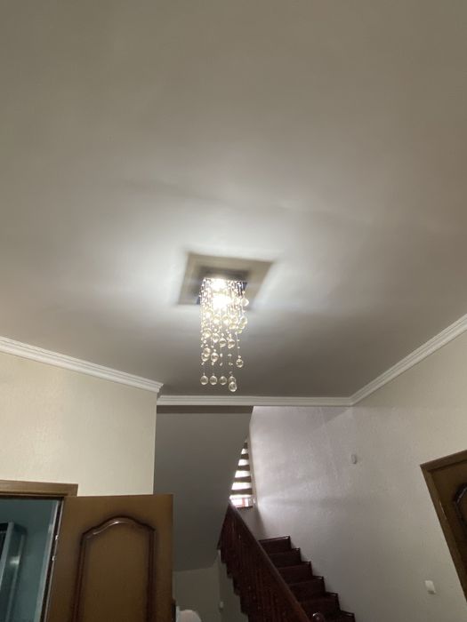 Люстра необычная