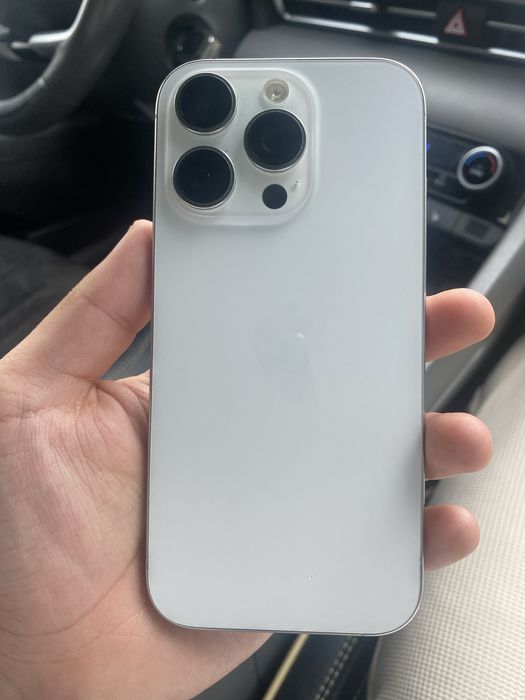 Продам IPhone 16 pro