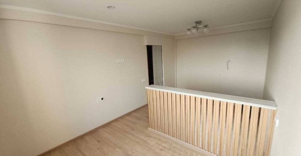 Продают 1 комнатную квартиру Ойбек