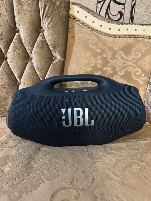 Продам JBL Boombox 4