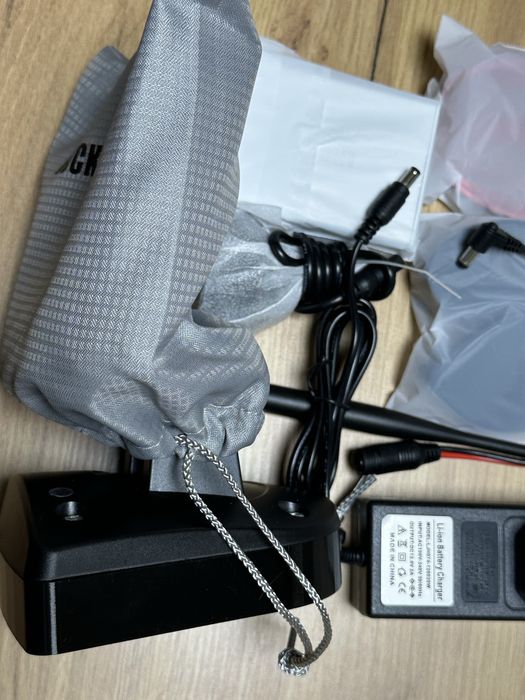 Sonar navomodel Lucky ff918 - baterie Li ion 3S , incarcator