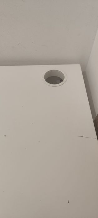 Birou cu 2 sertare și corp superior