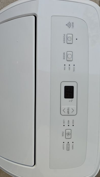 Vând aer condiționat portabil Hisense 9000 btu