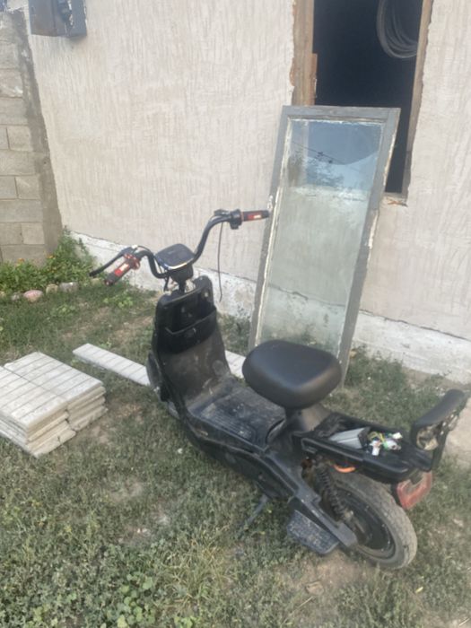Скутер на прадаше