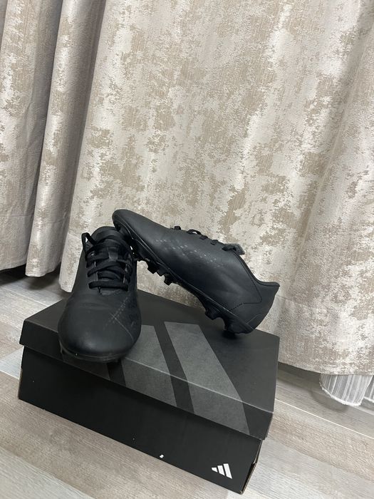 бутонки адидас предатор