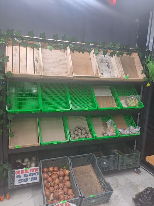 витрина для фруктов