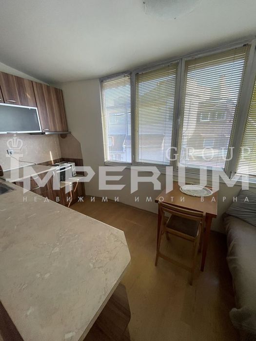 Дава се под наем Едностаен апартамент в Варна, Базар Левски - 45 кв.м за 309.06 € - Снимка #1