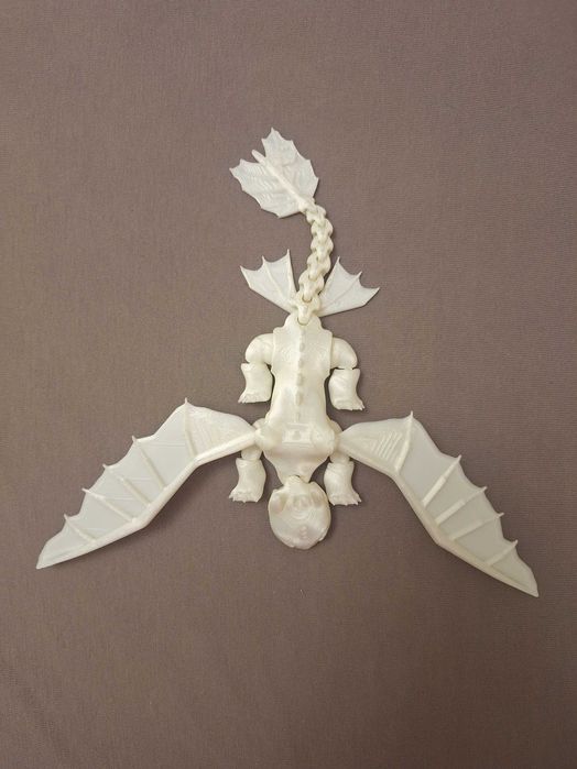 Фигурка на дракон