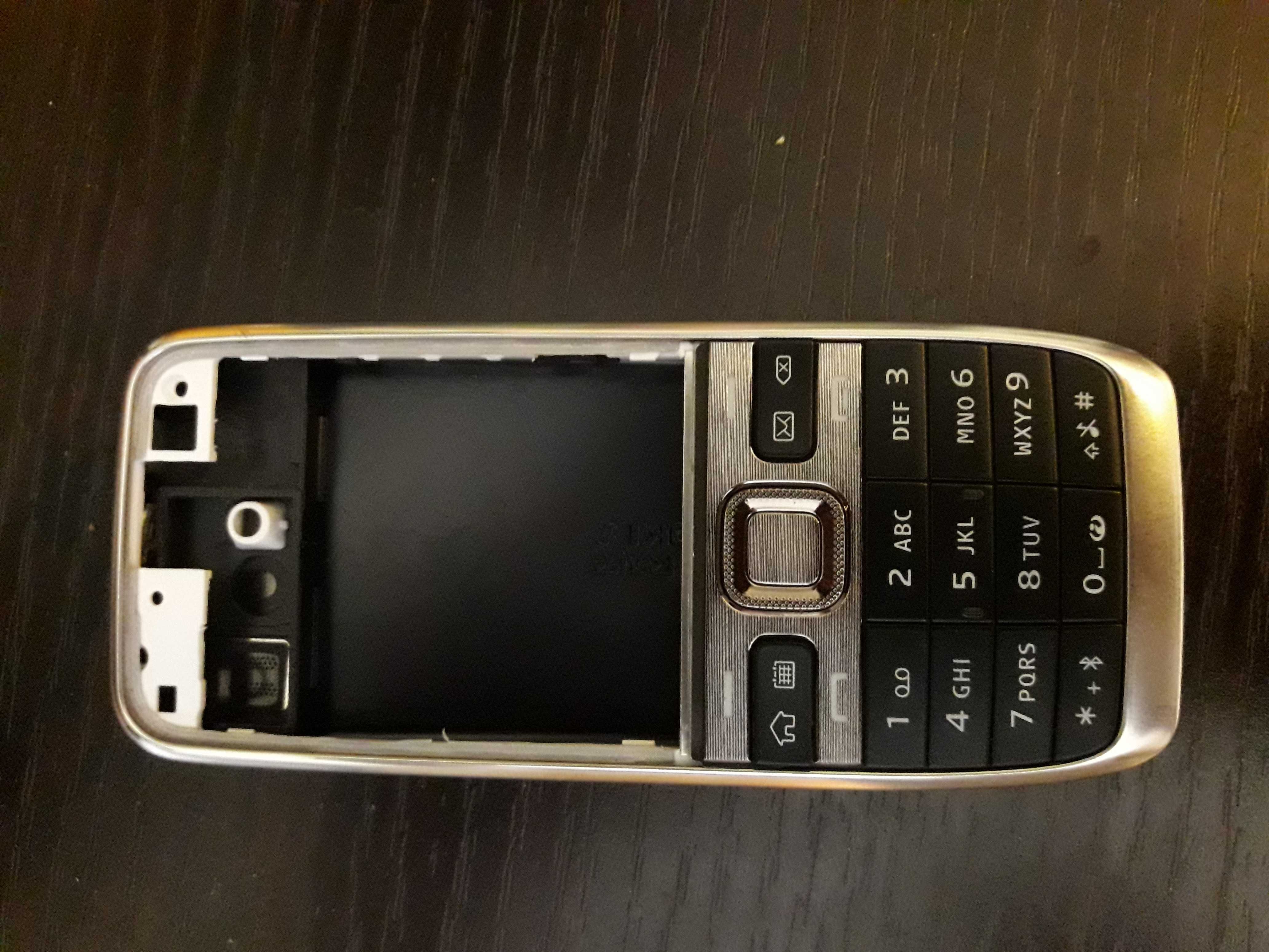 Продаётся корпус от телефона Nokia e52: 20 у.е. - Аксессуары Ташкент на Olx