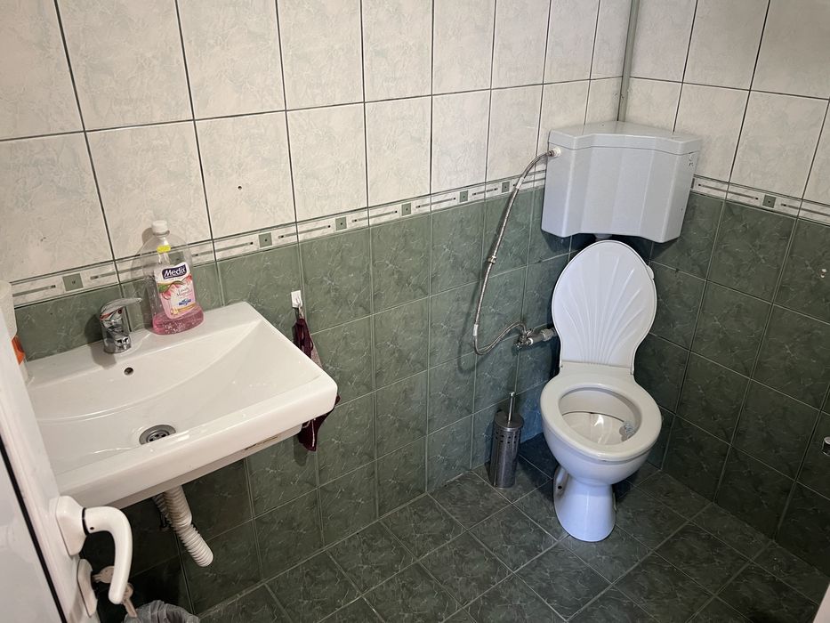 Имоти Силистра продава къща в района на кв. Изток