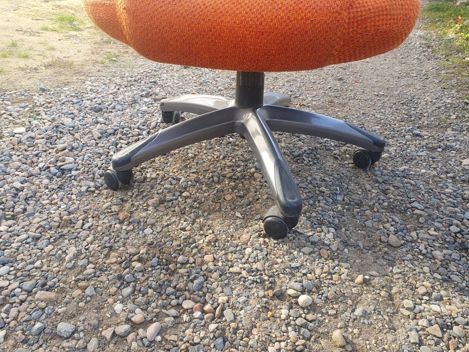 Scaun Birou portocaliu