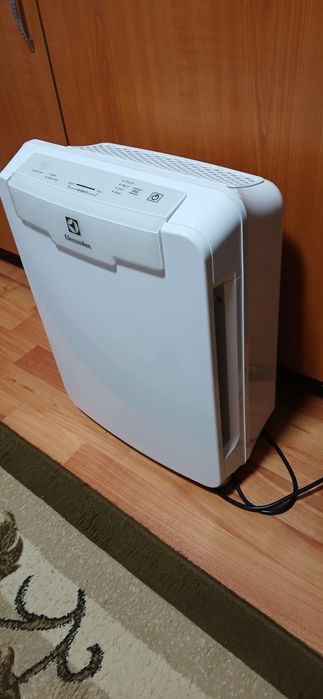 Purificator aer electrolux