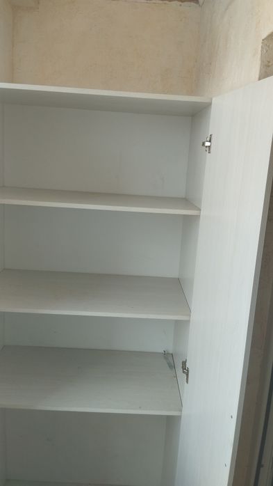 Ванна шкапа тумбочка продатю