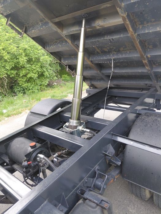 Vând Iveco 50 c15 detarat la 3.5t