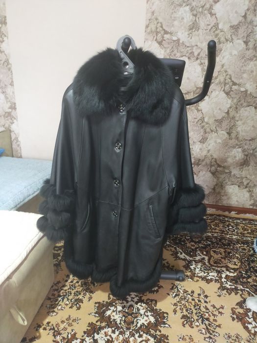 Манто женское кожанное