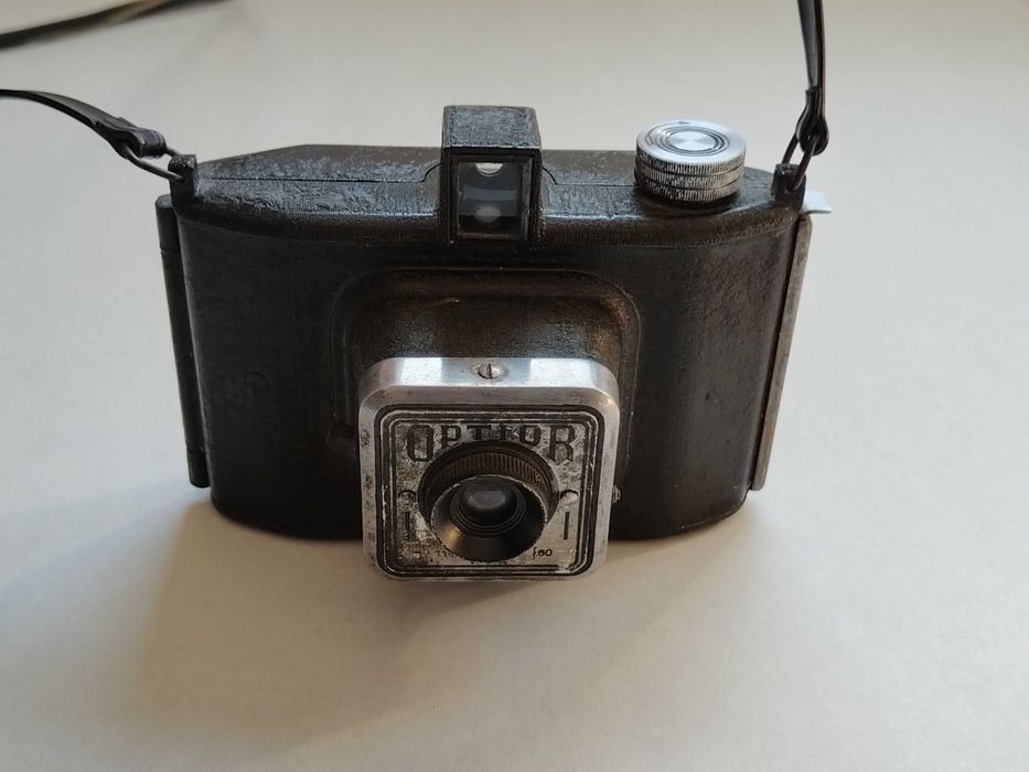 Optior IOR, primul aparat foto Romanesc, plus film foarte rar anii 50
