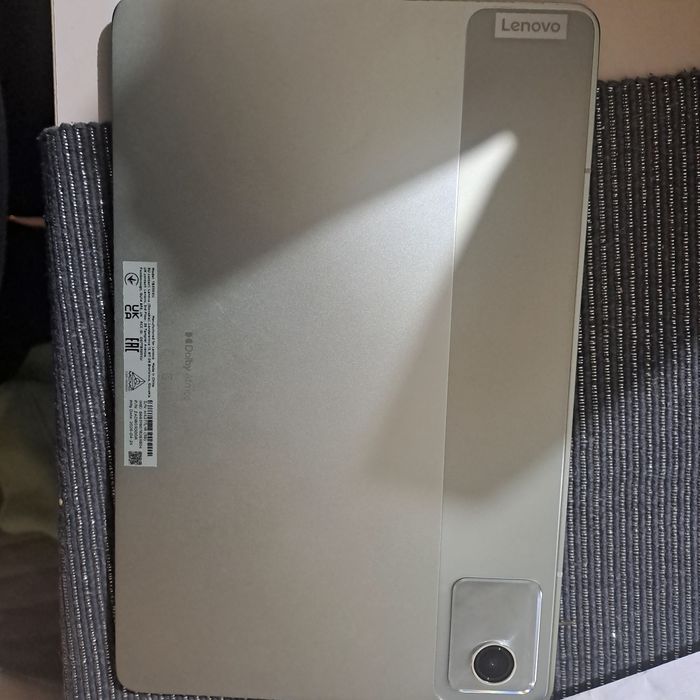 Tableta Lenovo Tab 11 8 GB. 128 GB 4G noua ..preț 900 lei