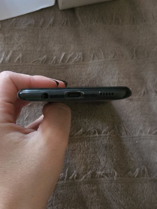 Samsung Galaxy A30