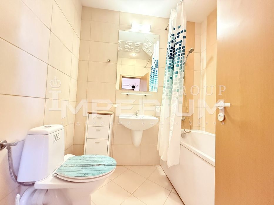 Дава се под наем Двустаен апартамент в Варна, Галата - 100 кв.м за 650 € - Снимка #8