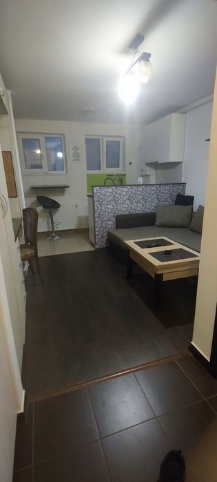 Garsoniera zona Regal Baciu cu loc de parcare