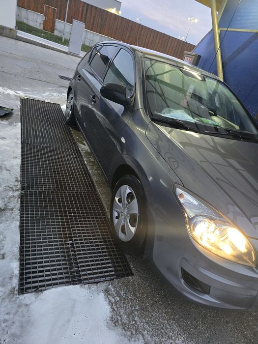Hyundai i30 2010