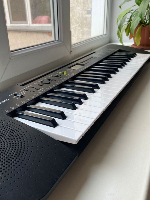 СРОЧНО Продается! Синтезатор CASIO