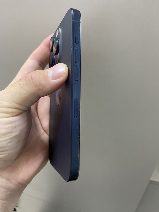 Продам iphone 15 pro 128gb