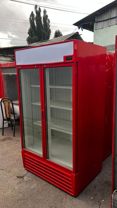 Витринный холодильник