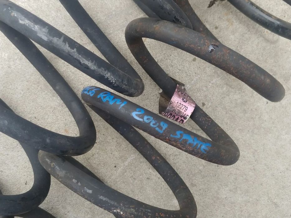 set arcuri auto spate dodge ram 2009 68042802ab