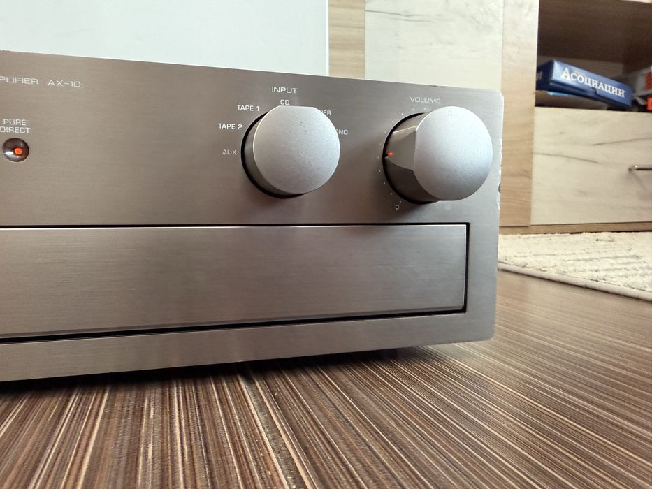 Yamaha AX-10 Качествен стерео усилвател