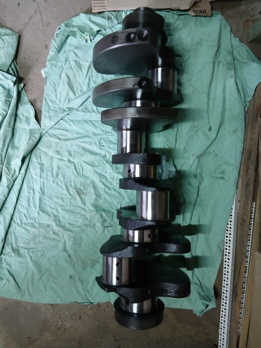 Коленчатый вал КамАЗ расточенный