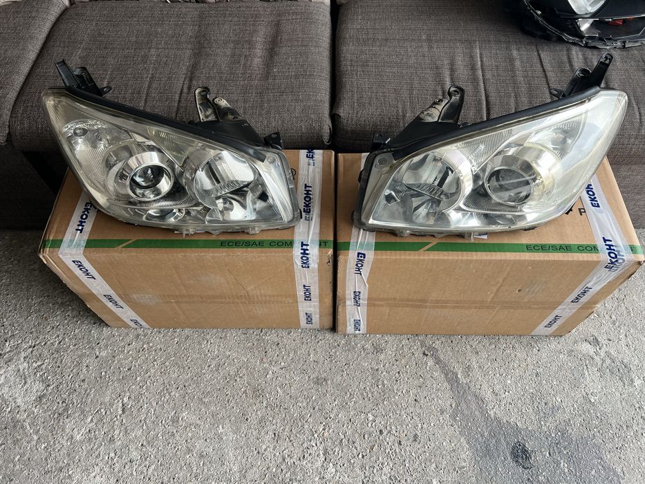 Фарове за Тойота рав 4 farove za touota rav4