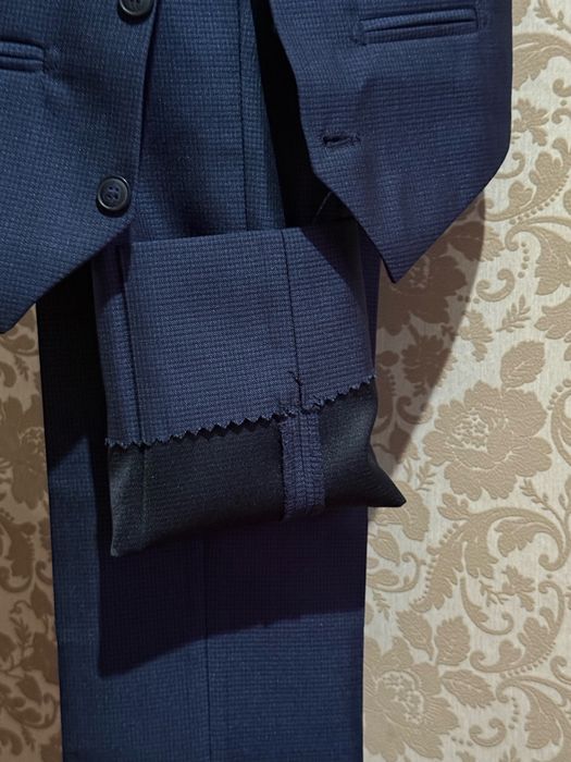 Продам детский костюм