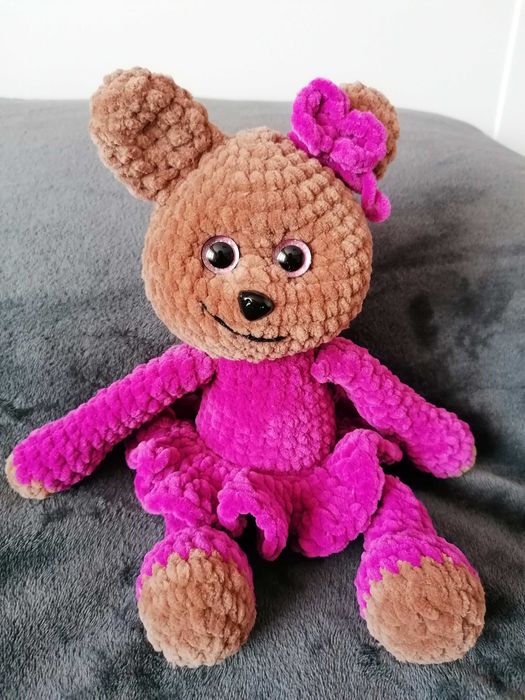 Плетени играчки на една кука