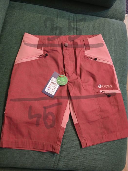 Vand pantaloni scurti tracking 152-158 noi