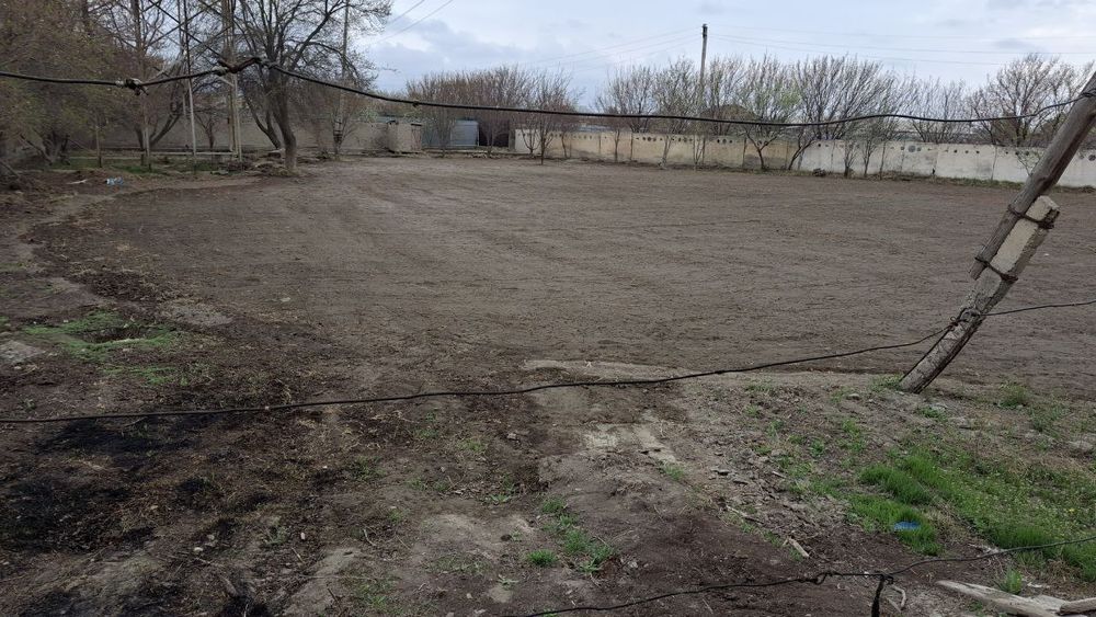 Noturar yer maydoni va bino (Romitanda)