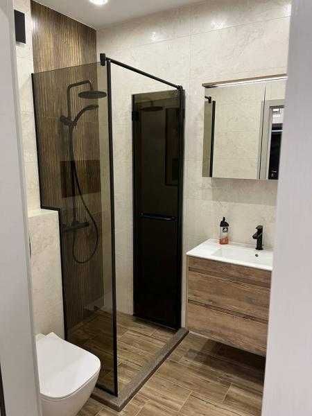 ТОП оферта! Модерно обзаведен тристаен апартамент в Сарафово!