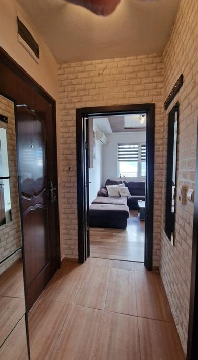 Дава се под наем Двустаен апартамент в Пловдив, Южен - 60 кв.м за 375 € - Снимка #6