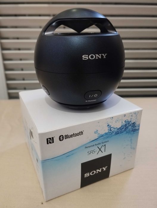 колонка Sony SRS-X1