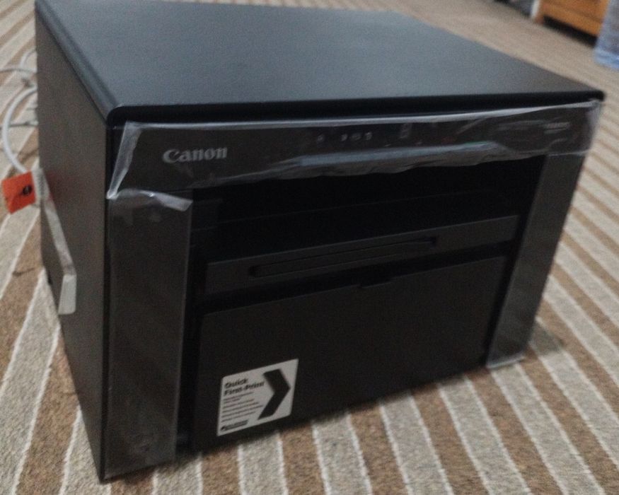 Canon MF3010 . Ofis uchun 3v1