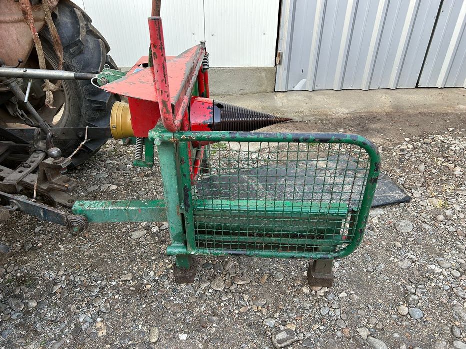 Crapator despicator lemne cu con